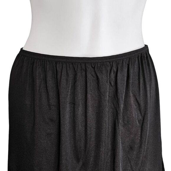 vintage goth lace slip skirt - Picture 3 of 8